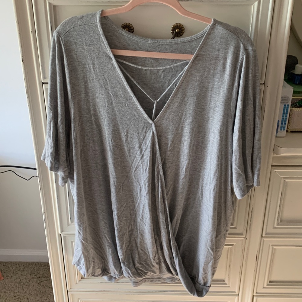 24/7 Maurice’s Top